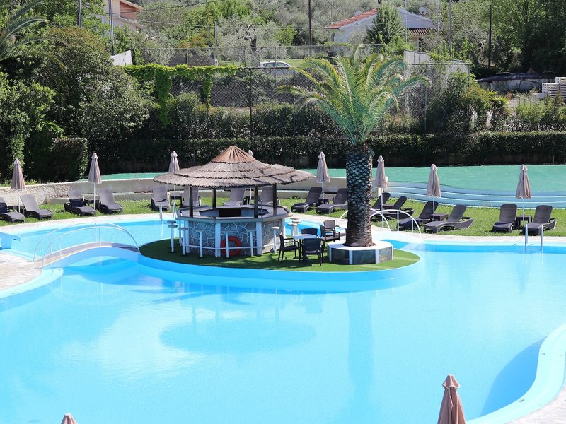 Pegasus 20 - Outdoor Pool