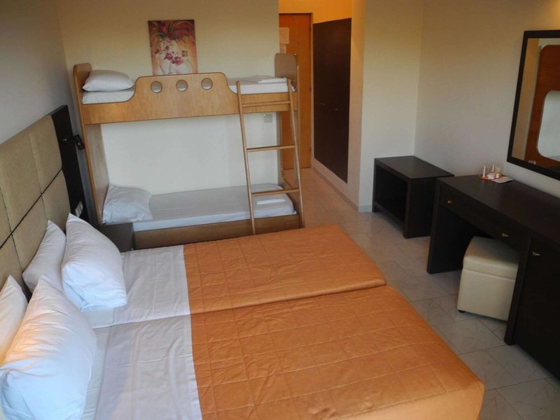 Pegasus 48 - Room Example