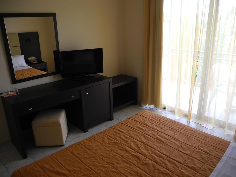 Pegasus 45 - Room Example