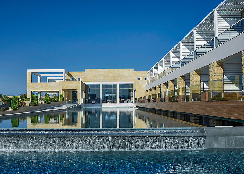 Pelagos Suites Hotel 6