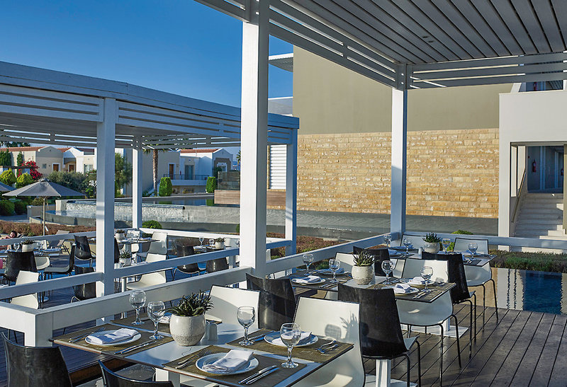 Pelagos Suites Hotel 20
