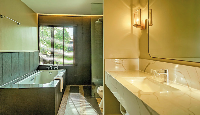 Meritus Pelangi Beach Resort & Spa 11