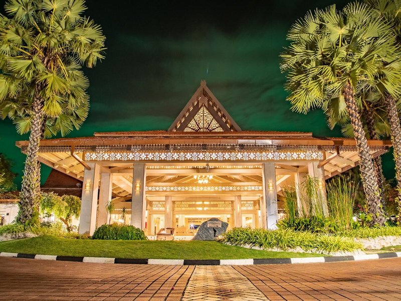 Meritus Pelangi Beach Resort & Spa 10