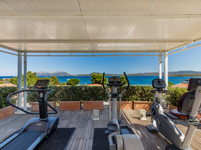 The Pelican Beach Resort & SPA 17