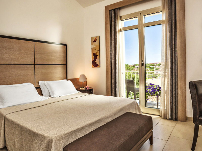 The Pelican Beach Resort & SPA 26