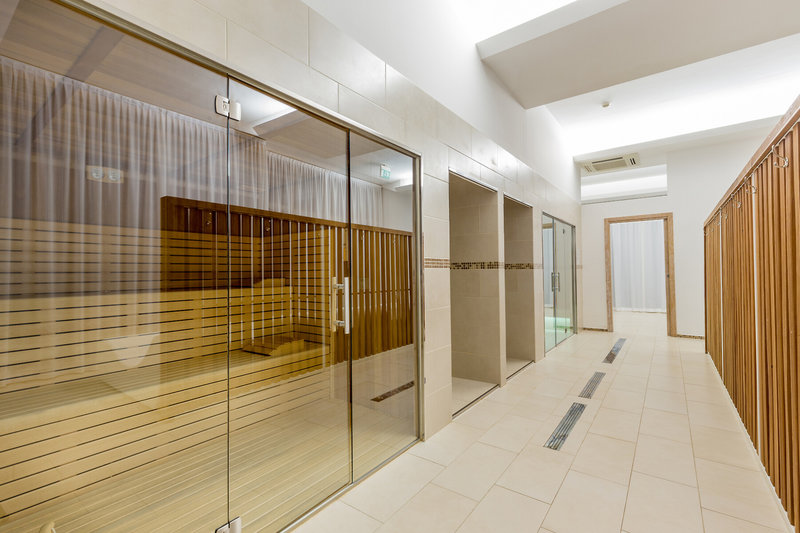 The Pelican Beach Resort & SPA 4