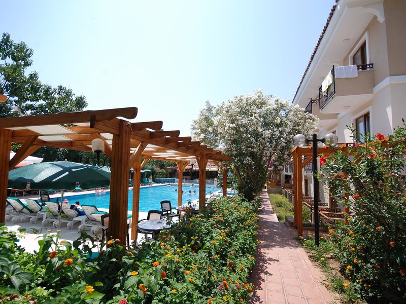 Perdikia Beach 4
