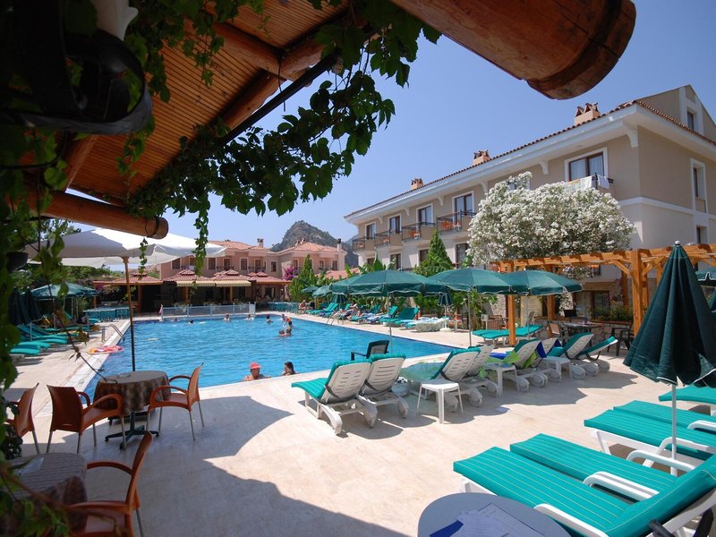 Perdikia Beach 13