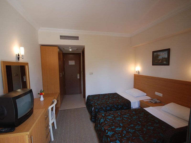 Perdikia Beach 38