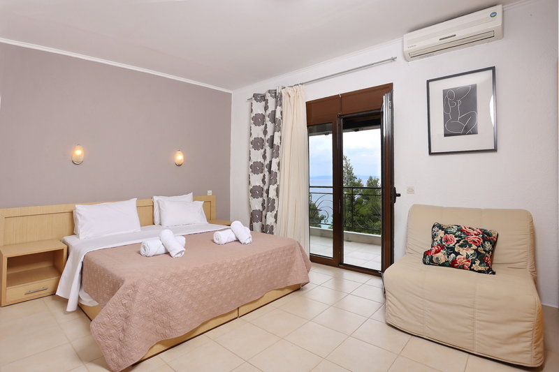 Apartments Peristerides 9
