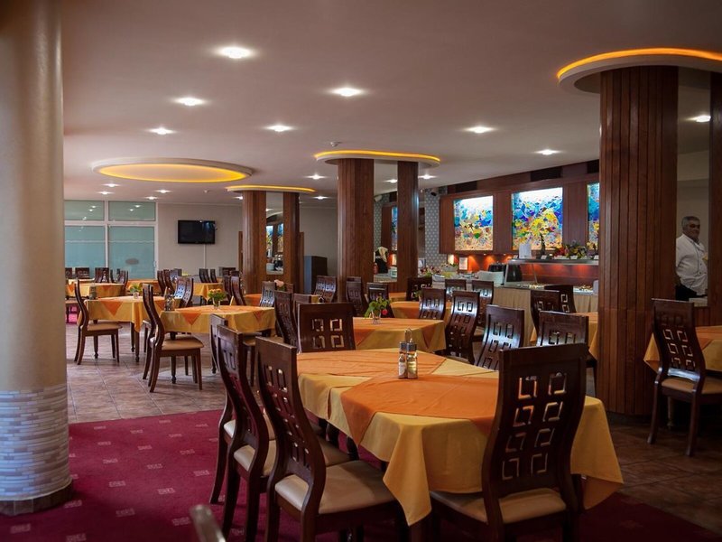 Perla Golden Sands 21
