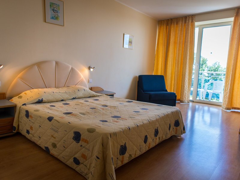 Perla Golden Sands 36