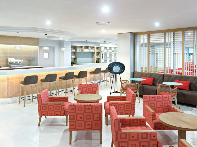 Universal Hotel Perla 19