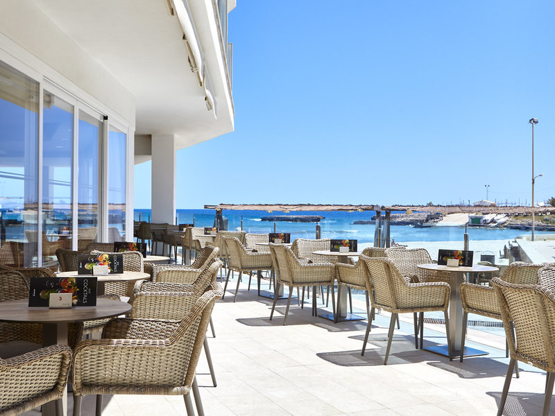 Universal Hotel Perla 29