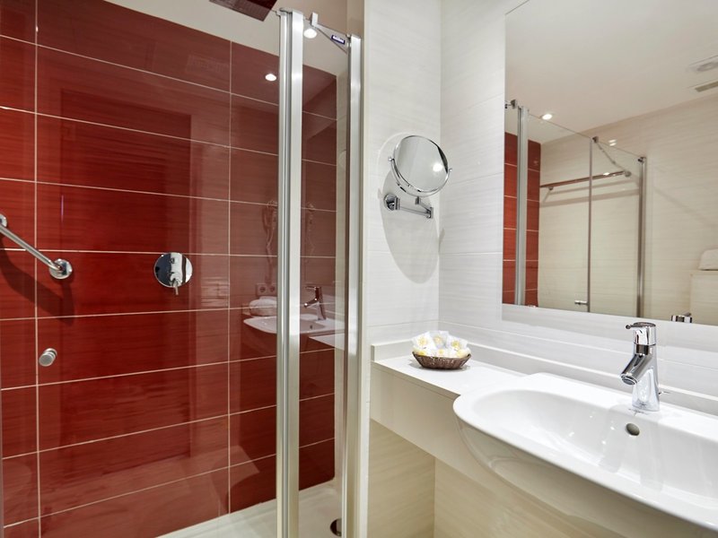 Universal Hotel Perla 45