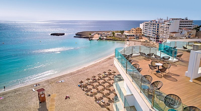 Universal Hotel Perla 3