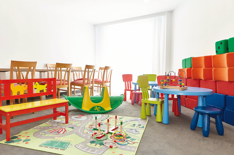 Universal Hotel Perla 13