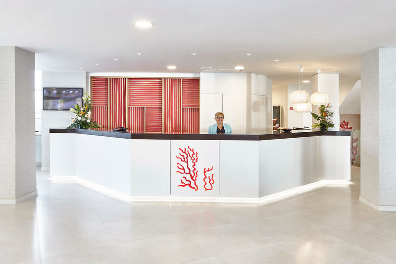 Universal Hotel Perla 16