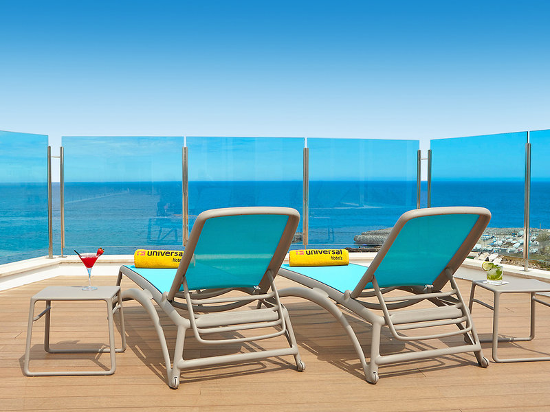 Universal Hotel Perla 9