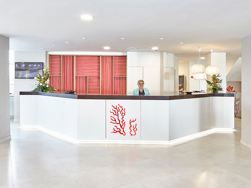 Universal Hotel Perla 15
