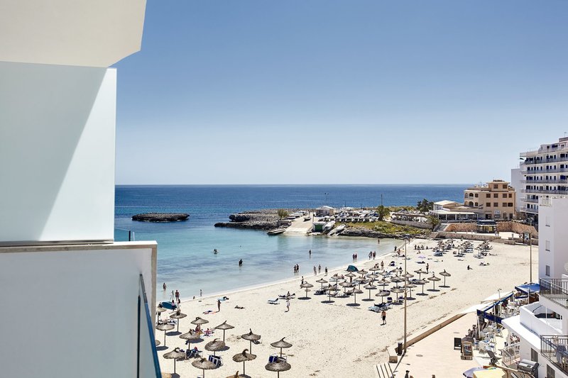 Universal Hotel Perla 2