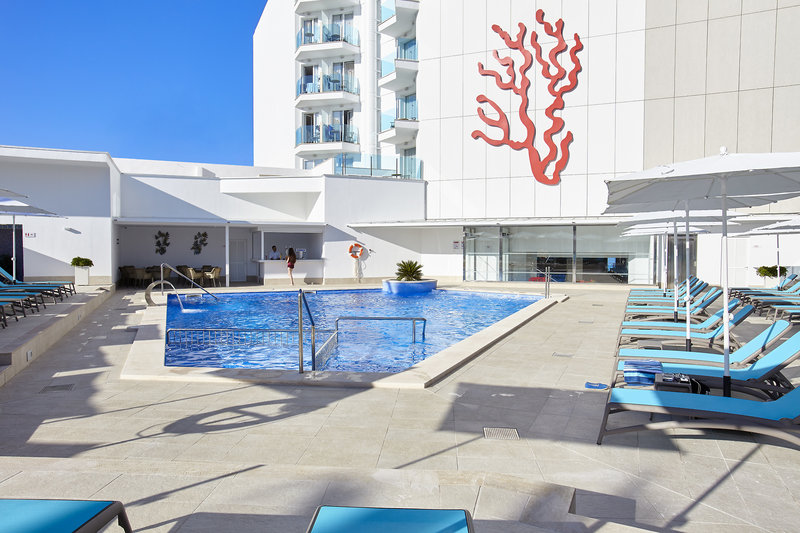 Universal Hotel Perla 4