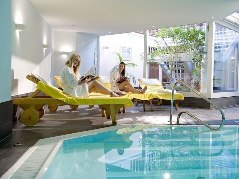 Golfhotel Les Hauts de Gstaad & Spa 10