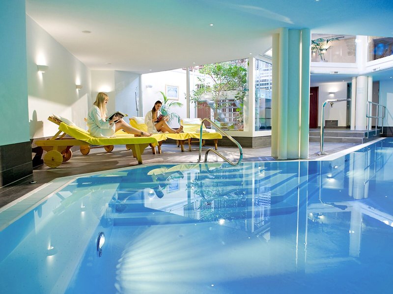 Golfhotel Les Hauts de Gstaad & Spa 11