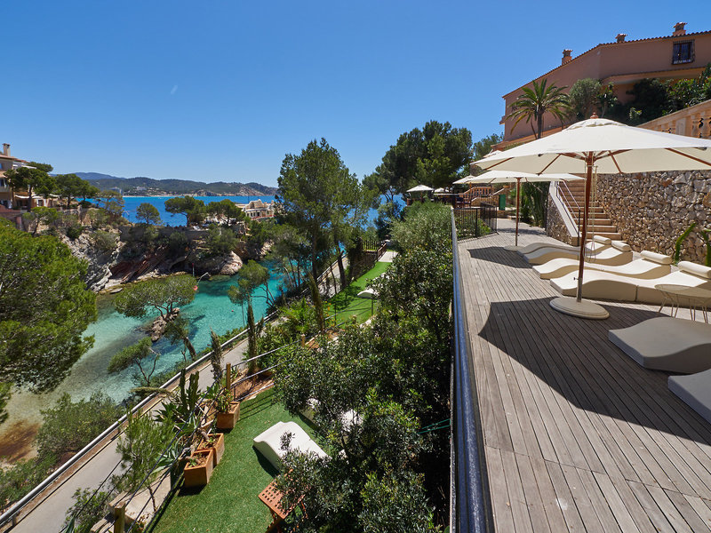 Hotel Petit Cala Fornells 9