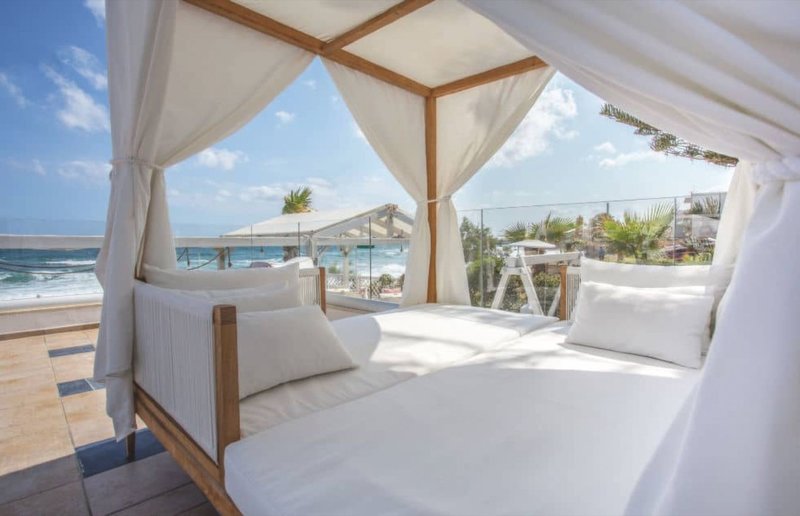 Petradi Beach Lounge Hotel 9