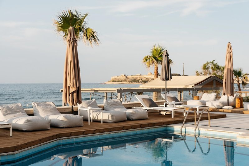 Petradi Beach Lounge Hotel 12