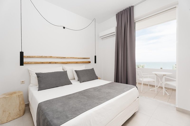 Petradi Beach Lounge Hotel 13