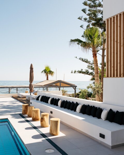 Petradi Beach Lounge Hotel 85