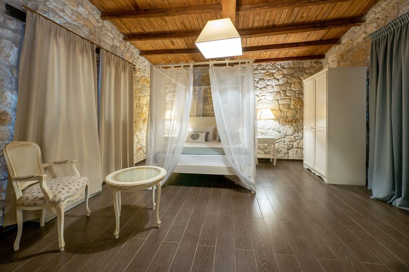 Petrino Suites Hotel 19