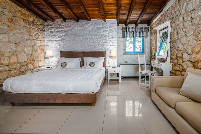 Petrino Suites Hotel 22