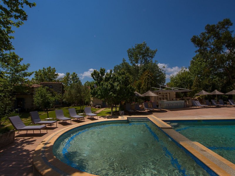 Petrino ECO Village 12