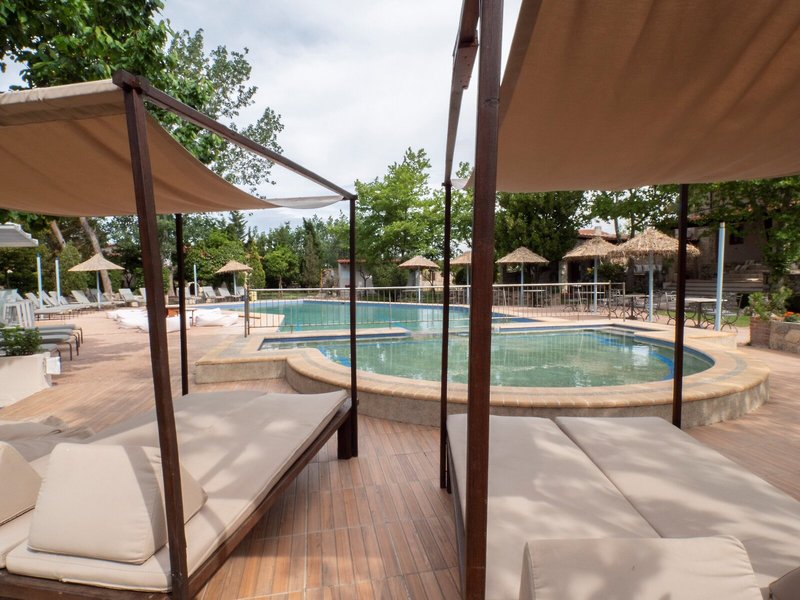 Petrino ECO Village 18