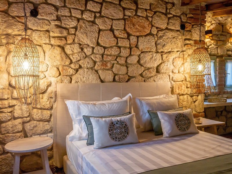 Petrino ECO Village 43