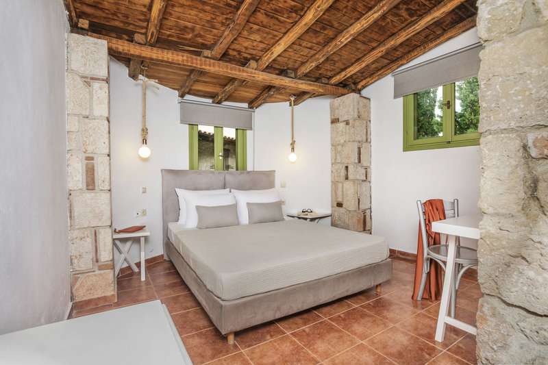 Petrino ECO Village 24