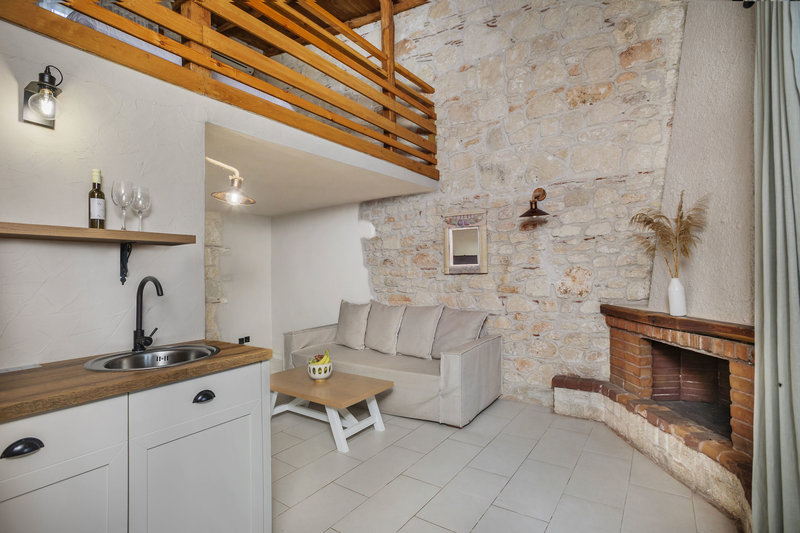 Petrino ECO Village 29