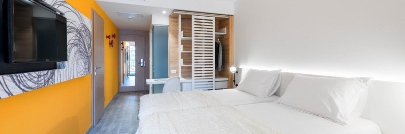 Pharos Hvar Bayhill Hotel 13