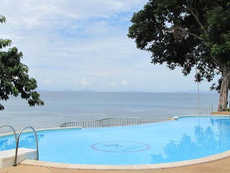 Phi Phi Natural Resort 18