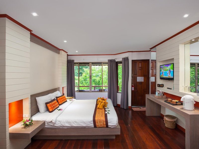 Phi Phi Natural Resort 24