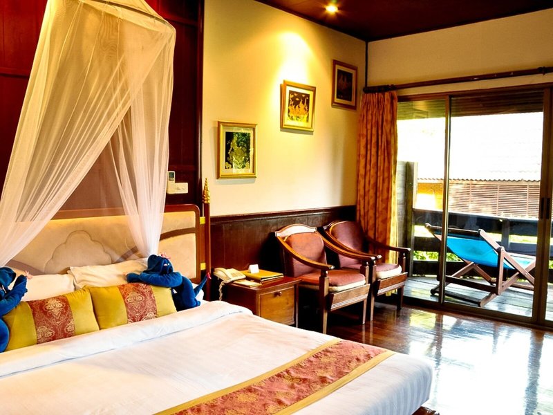 Phi Phi Natural Resort 26