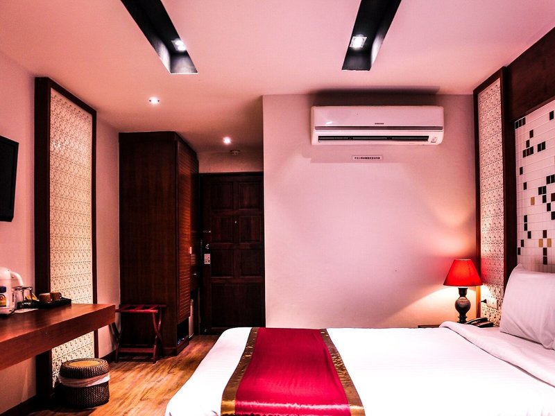 Phi Phi Natural Resort 30