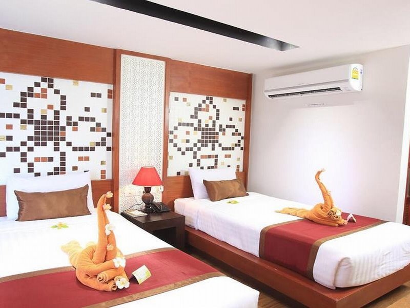 Phi Phi Natural Resort 33