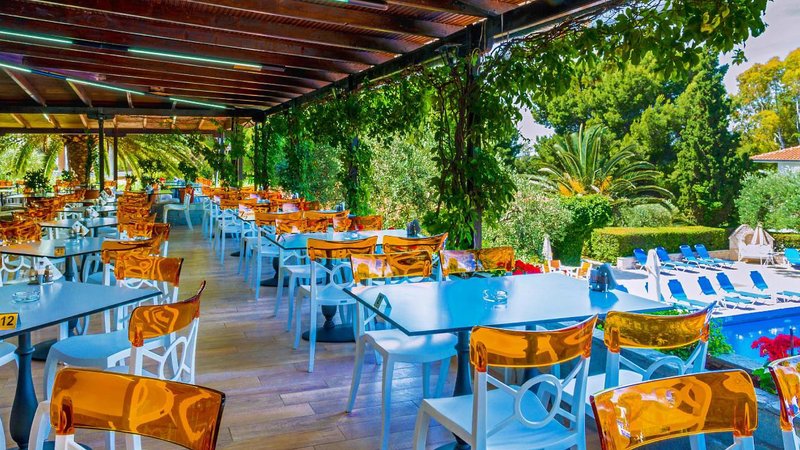 Philoxenia Hotel 8