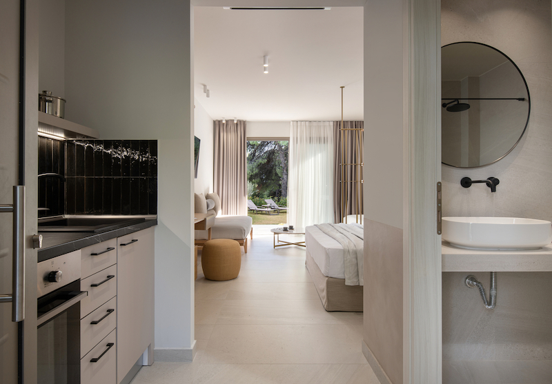 Philoxenia Hotel 11