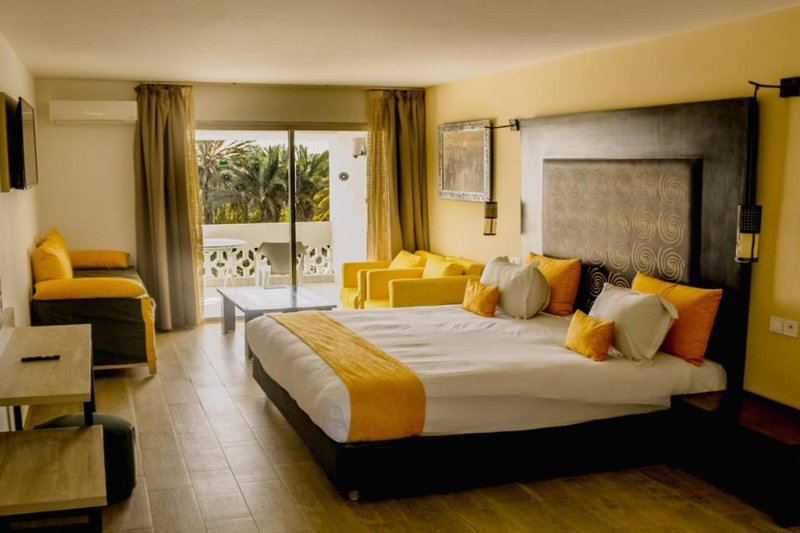 Hamilton Agadir 6