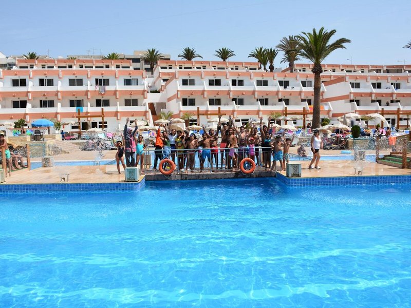 Club Almoggar Garden Beach 9